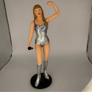 Silver Glitter Home Art Sculpture